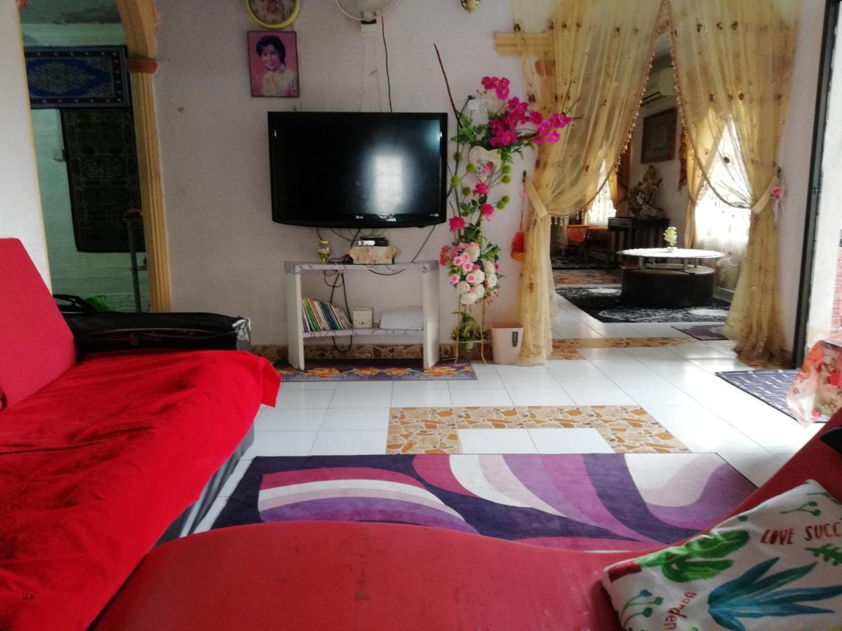 Love Homestay Ct Kangar Dış mekan fotoğraf