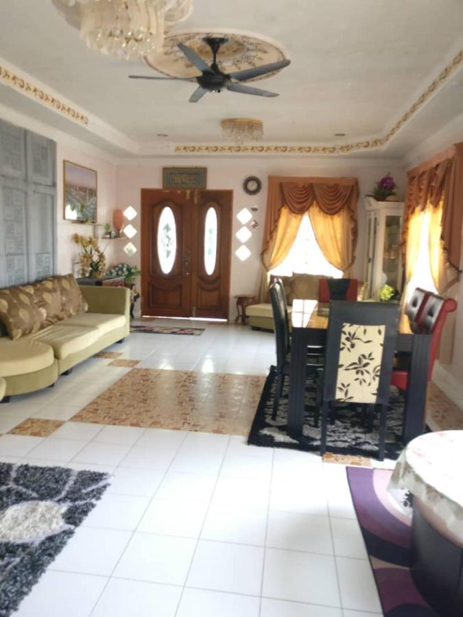 Love Homestay Ct Kangar Dış mekan fotoğraf